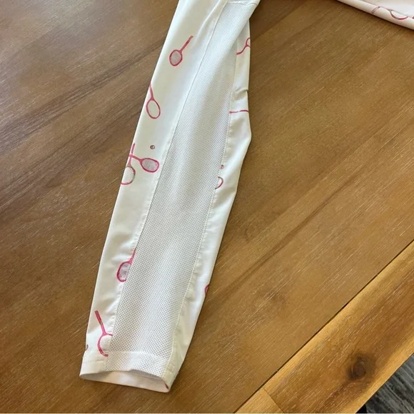 SanSoleil White and Pink Tennis Top, Vented sleeves, UPF 50 size M - Picture 4 of 9